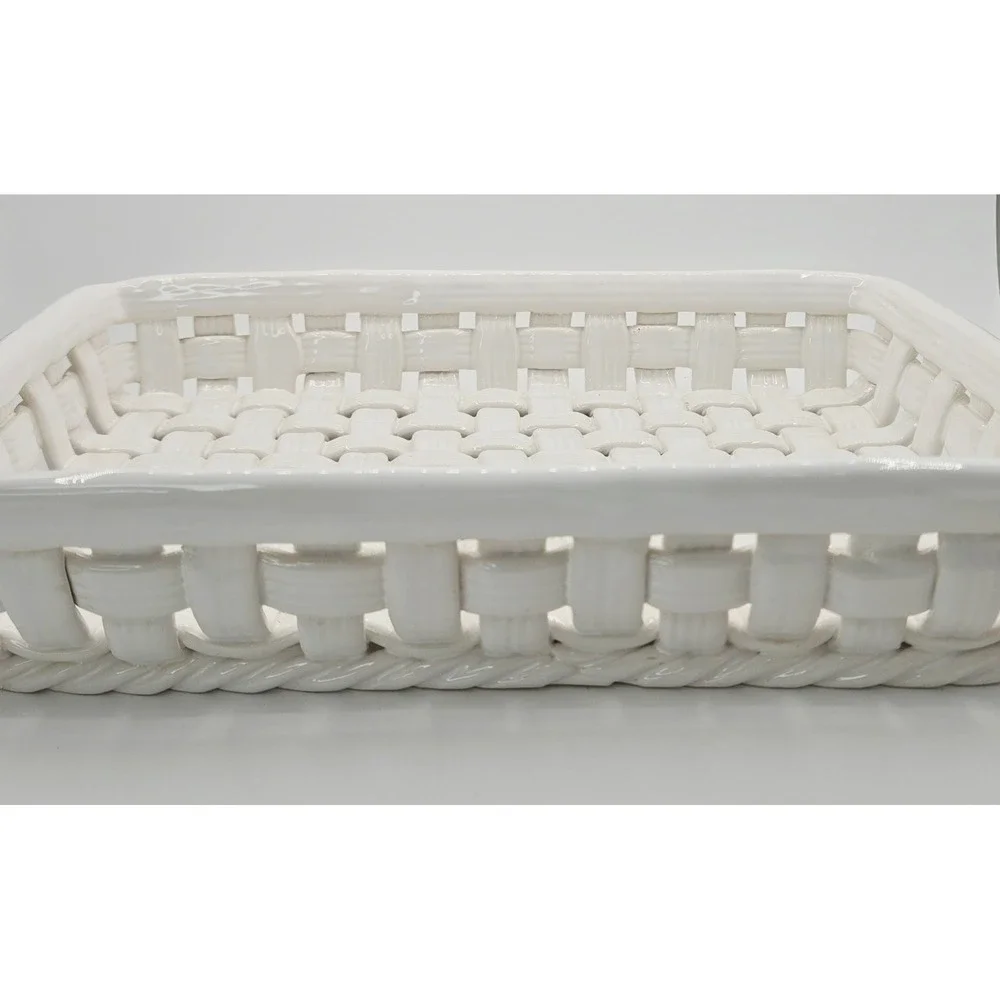 Savoir Vivre Portugal White Ceramic Cottagecore Lattice Weave Basket  9x11
